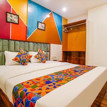 Capital O 80175 Hotel Twigo Inn Bombay Esterno foto