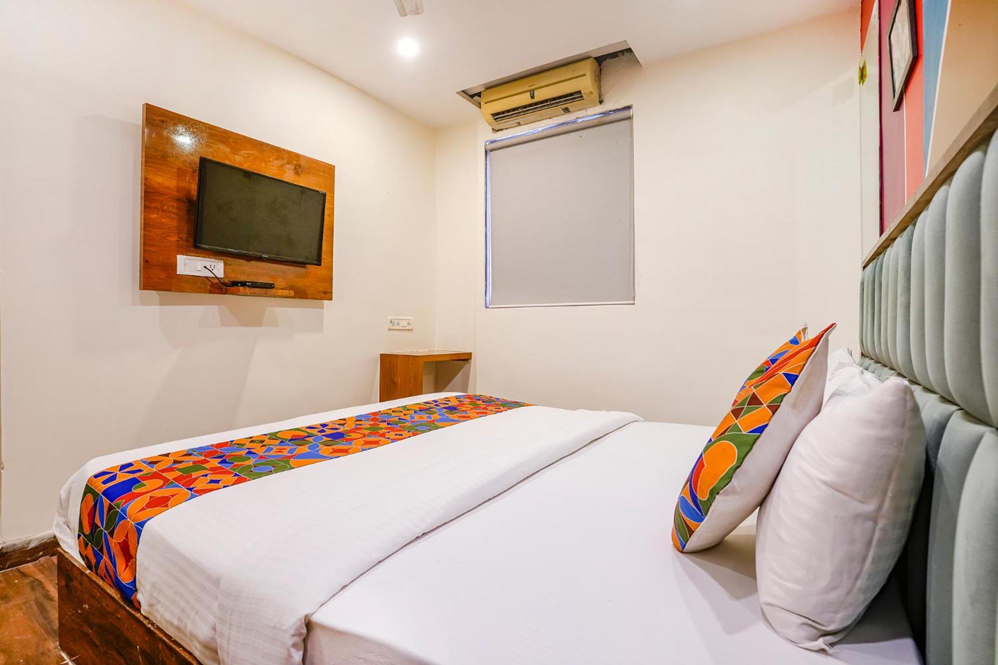 Capital O 80175 Hotel Twigo Inn Bombay Esterno foto