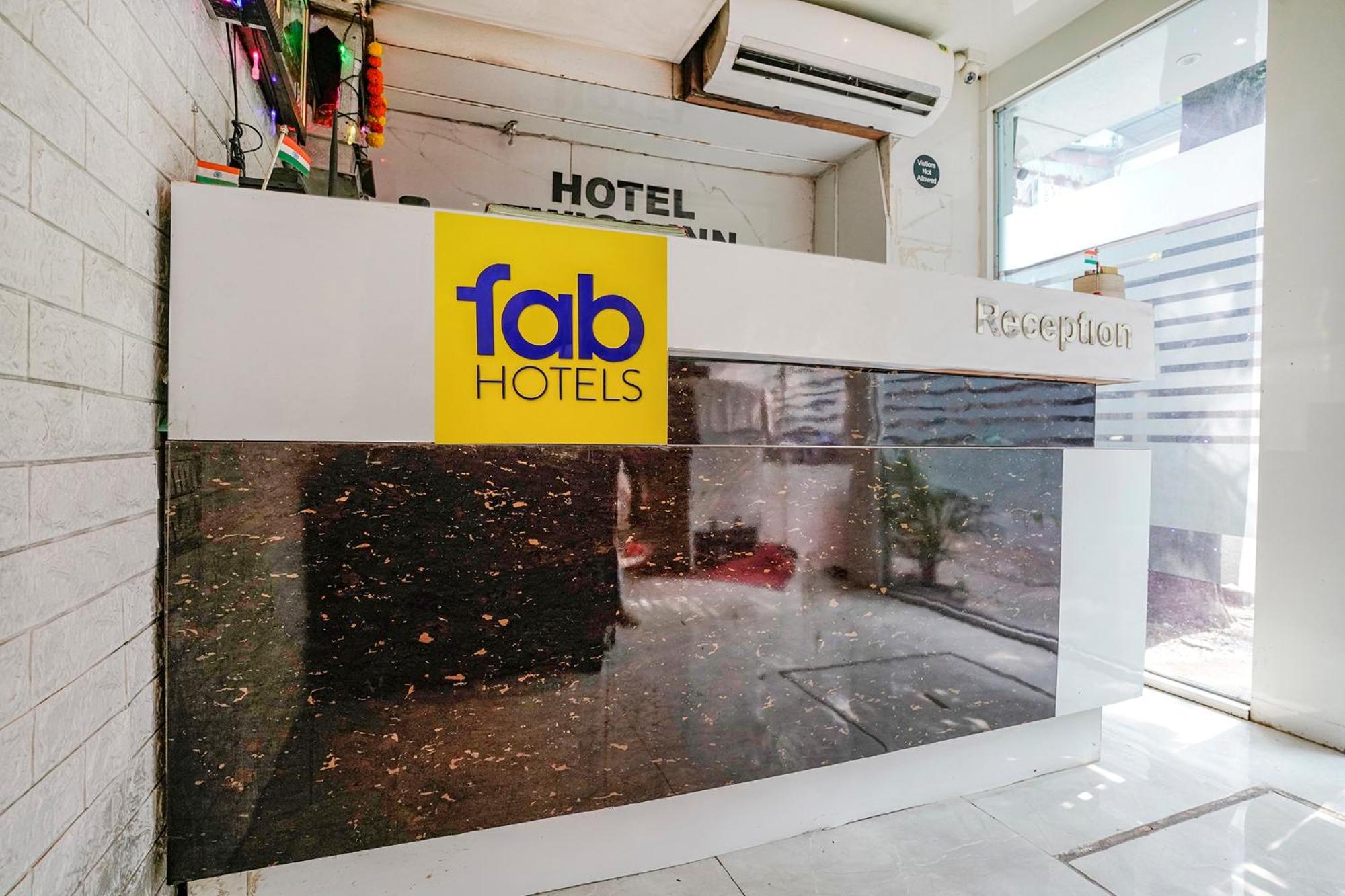 Capital O 80175 Hotel Twigo Inn Bombay Esterno foto
